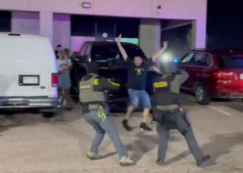 Over 100 Undocumented Immigrants Arrested in Colorado Nightclub Raid