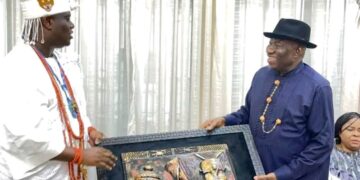 Jonathan Hosts Ooni of Ife, Emphasizes National Unity