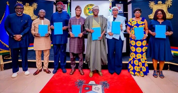 Lagos Moves to End Open Dumpsites, Signs Deal with ZoomLion