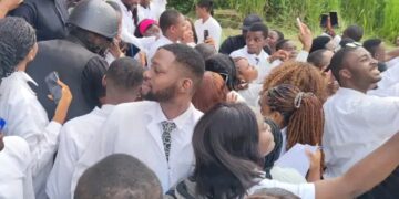 Nigerian Youth Deserves Better, Says Obi as He Donates ₦15m to UNN