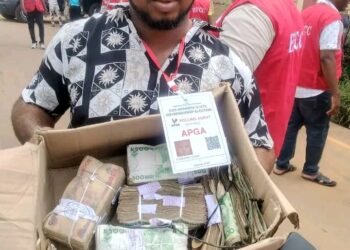 EFCC Arrests Three for Alleged Vote Buying in Anambra Election